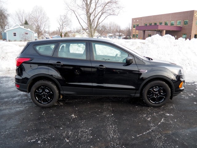 Used 2019 Ford Escape S with VIN 1FMCU0F72KUC54161 for sale in Zumbrota, Minnesota
